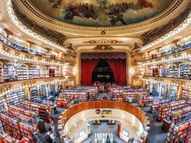 Të dashuruar pas leximit? Njihuni me libraritë më të veçanta në botë [FOTO]