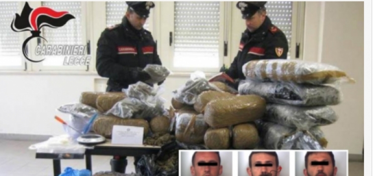 Arrestohen tre shtetas shqiptarë nga karabinierët në Itali gjatë një aksioni blic ditën e sotme, kapen me 143 kiogram kanabis