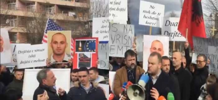 Takimi Bushati-Kotzias pritet me protesta: Të respektohen të drejtat e shqiptarëve në Greqi