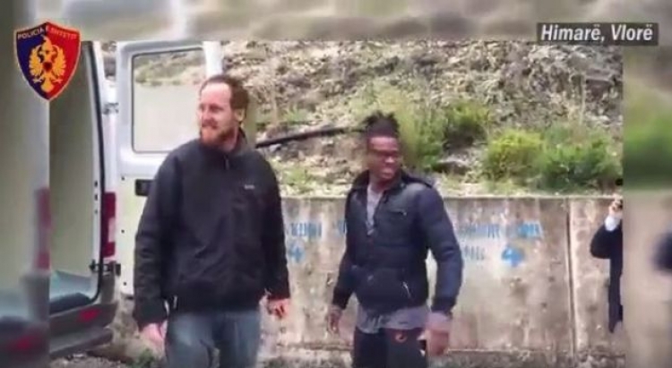 Policia gjen 2 turistët italianë që humbën në malin e Çikës