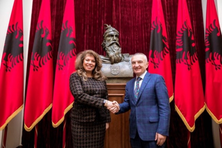 Presidenti Meta në takim me zv/presidenten e Bullgarisë Iliana Lotova, në fokus anëtarësimi i Shqipërisë në BE dhe marrëdhëniet bashkëpunuese ekonomiko-tregtare