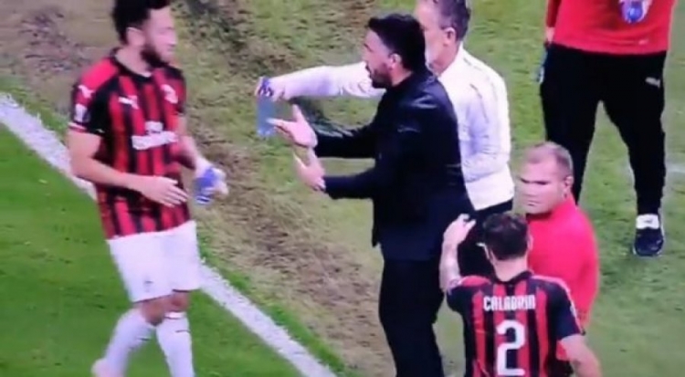 Lojtari i Milanit shkon të pijë ujë, e pabesueshme çfarë i bën Gattuso [VIDEO]