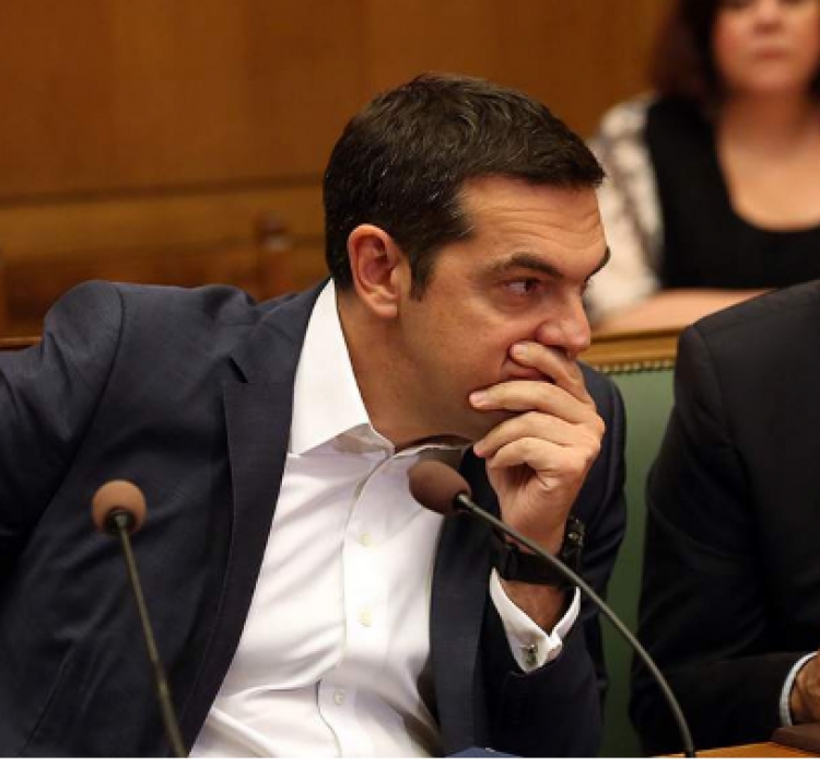 Makthi në Greqi,Tsipras: Marr përgjegjësinë për zjarret…
