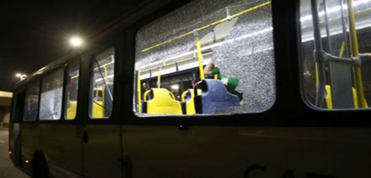 “Rio 2016”, sulmohet me gure dhe armë autobusi i gazetarëve