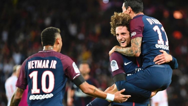 Kontakt me PSG, Bayern tenton një goditje të bujshme