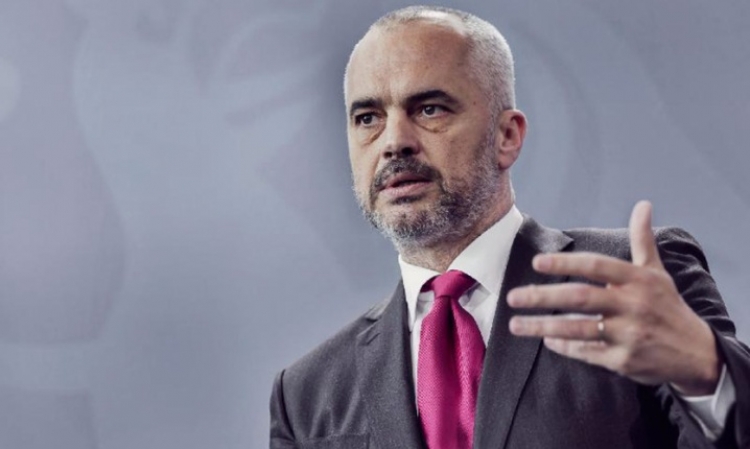 Kryeministri Rama: “A ka budalla që e beson se SHBA/BE duan prokuror të përkohshëm për të mbyllur dosje hetimore duke shkelur Kushtetutën! Hajde politikë hajde”