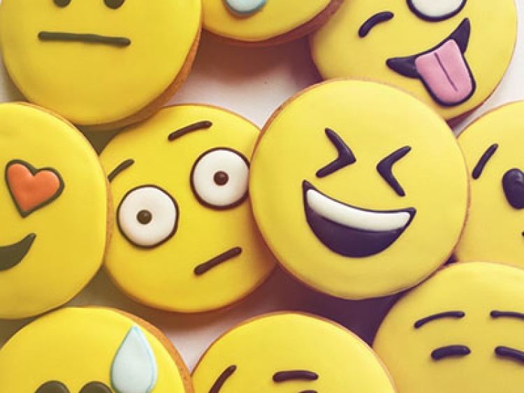 Zbuloni emoji-n perfekt për shenjën tuaj të horoskopit [FOTO]