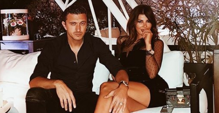 Angela Martini na prezanton me portretin e saj familjar në 2 mujorin e djalit dhe duken kaq bukur!