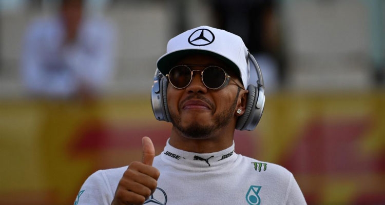 Lewis Hamilton kapet mat në festimet e fitores, konfirmohet lidhja me supermodelen [FOTO]