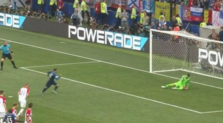 ‘Rusi 2018’ Franca fiton penallti ndaj Kroacisë, kalon në avantazh 2-1