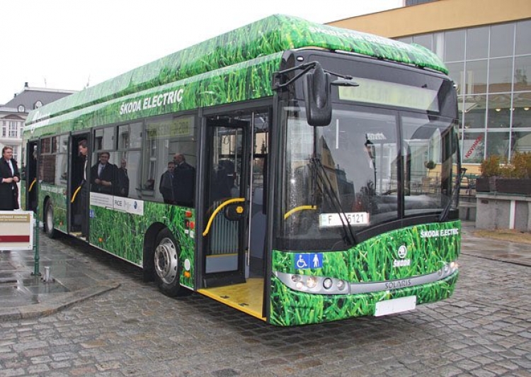 Autobusat elektrikë risia e Bashkisë së Tiranës! “Xhelozon” Prishtina…[FOTO]