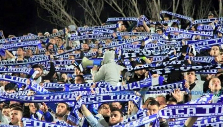 Çudi shqiptare, Vllaznia nuk i do tifozët e Tiranës në stadium