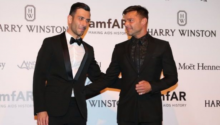 Pasi u martua me partnerin e tij, Ricky Martin bën rrëfimin e pazakontë: Si vendosa të tregoj se jam homoseksual! [FOTO]