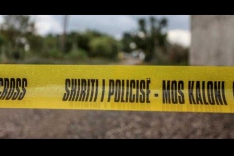Ngjarje e rëndë në Shkodër, gjendet i vetëvarur në banesën e tij shtetasi me iniciale Xh. R. 60 vjeç