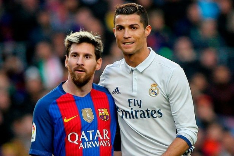 Cristiano Ronaldo dhe Messi bashkë në sulm, zbulohet formacioni i ëndrrave të çdo ekipi