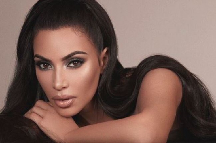 Provokon Kim Kardashian me foto të 'nxehta', tregon se ka nevojë për…[FOTO]