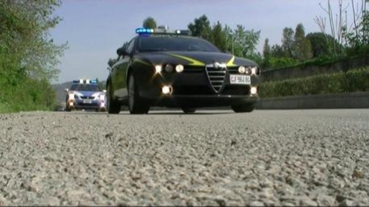 Shkatërrohet banda e trafikantëve shqiptarë në Itali, në pranga 26 persona, sekuestohet drogë me vlerë 500 mijë euro