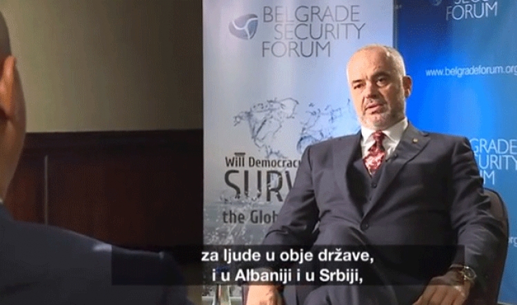 Kryeministri Edi Rama: Jam kundër bashkimit Shqipëri-Kosovë [VIDEO]