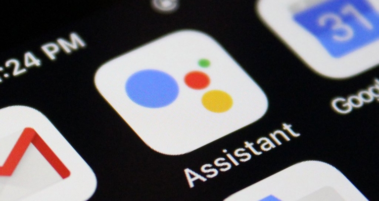 Hey Google, Hey Siri.Updati i fundit në iOS