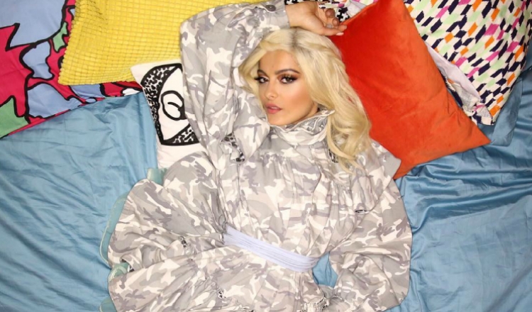 Bebe Rexha tregon të pasmet pa ndroje [FOTO]