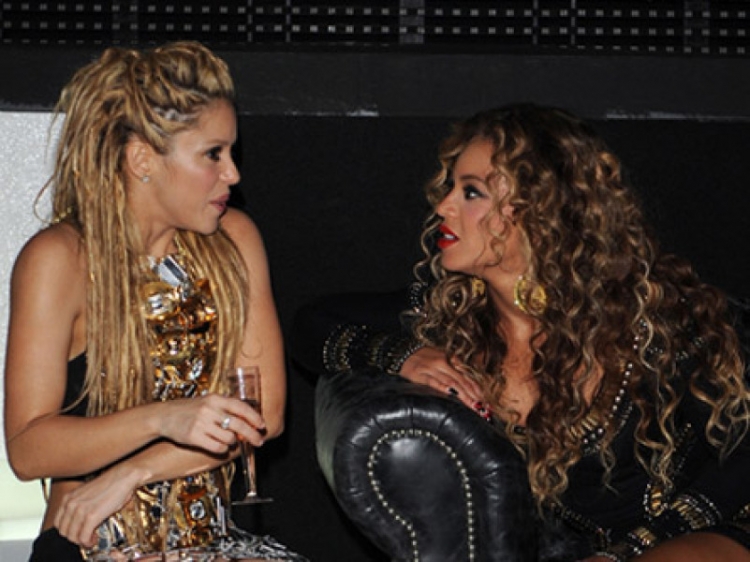 Shakira zbulon këshillën që ka marrë nga Beyonce që të gjithë vajzat do donin të dëgjonin! [FOTO]