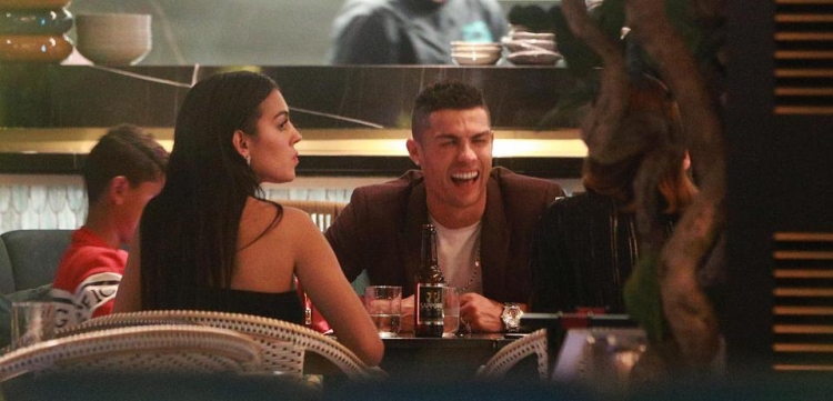 Shuma marramendëse për C.Ronaldo-n, nuk kursehet aspak për shpenzimet në festën “speciale”[FOTO]