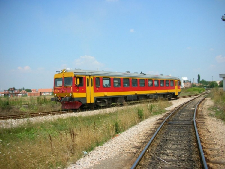 Eurostat: Shqipëria, me më pak rrugë e hekurudha në rajon