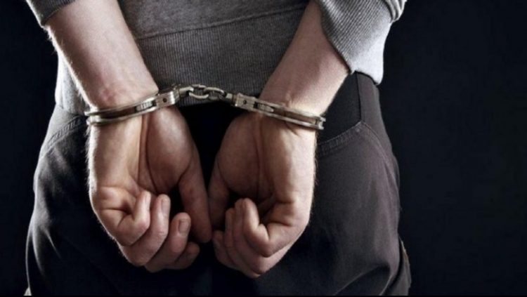 Ekstradohet nga Greqia shqiptari i dënuar me 16 vite burg për vrasje
