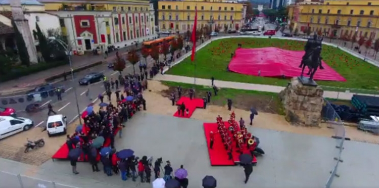 Shqipëria feston 104 vjetorin e Pavarësisë