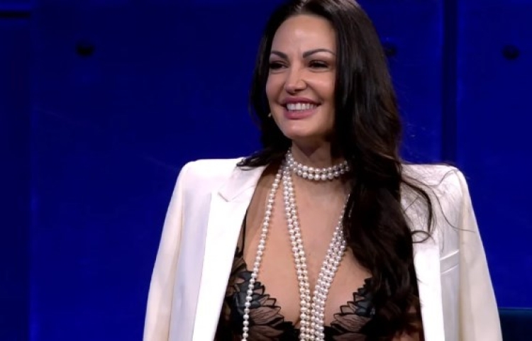 Si rrallë herë, Bleona Qereti hap zemrën për ish-partnerin: Kuptoi që ëndrrat e mia ishin…