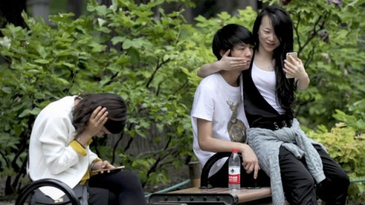 Përdoruesit e internetit në Kinë kundërshtojnë rregullat e reja për kontrollin e identitetit