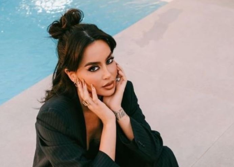 Dafina Zeqiri bëhet nënë për herë të parë, zbulon emrin e veçantë të djalit!