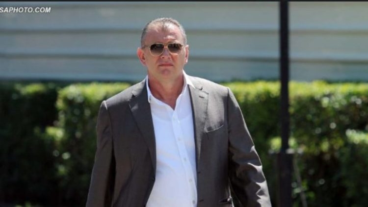 Aqif Rakipi, tre ditë pas heqjes së mandatit, ka bërë sot padi për shfuqizimin e një vendimi të Kuvendit për zbatimin e ligjit të dekriminalizimit