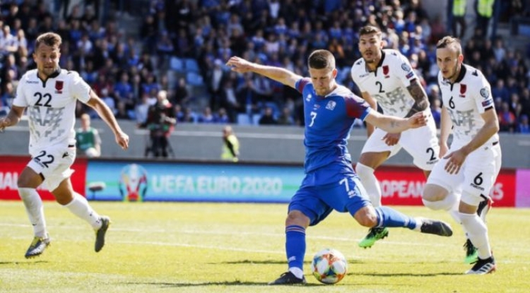 Trajner i ri, Shqipëri ''e vjetër''! Reja debuton me humbje, Shqipëria bën lojën, por pikët i merr Islanda! [VIDEO]