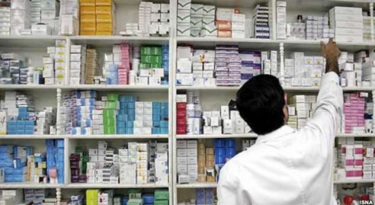 Çfarë po ndodh? Pas mjekëve dhe infermierëve, edhe farmacistët largohen nga Shqipëria