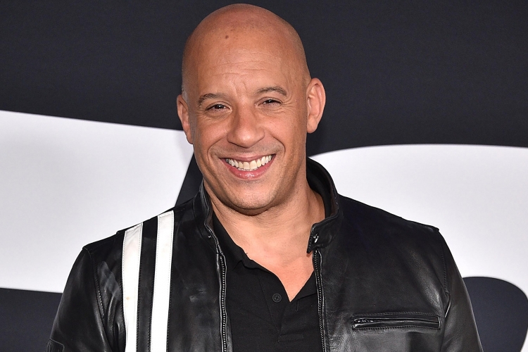 Në moshën 50-vjeçare Vin Diesel merr më në fund diplomën e universitetit