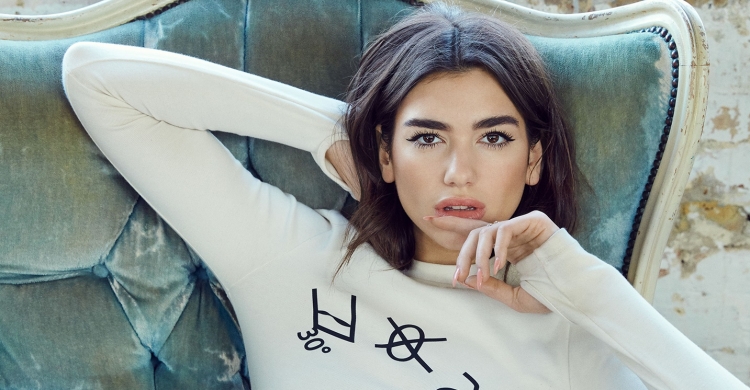 Dua Lipa i kushton një urim të veçantë babit të saj [FOTO]