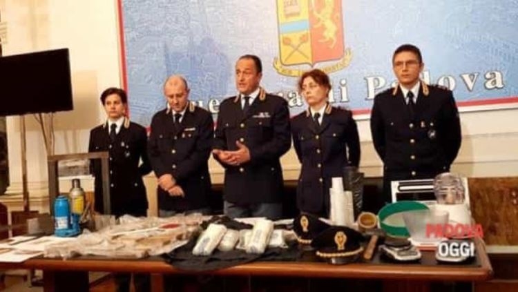 Itali, kapet heroinë me vlerë 2 milion euro, në pranga 2 shtetas shqiptarë