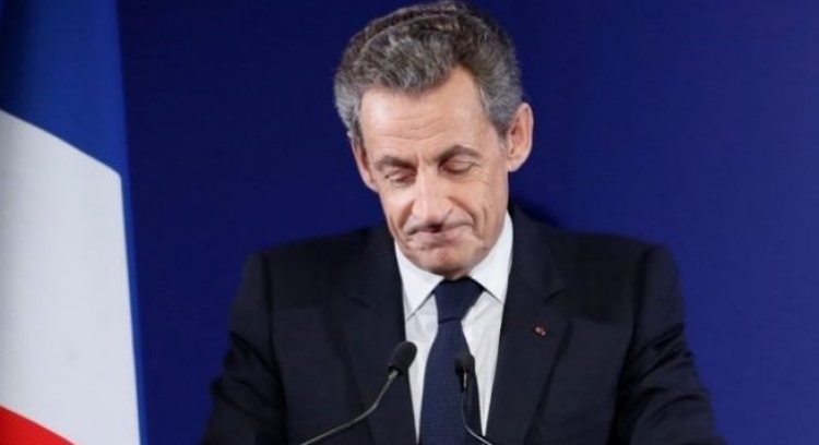 Presidencialet në Francë: Sarkozi humb garën brenda partisë