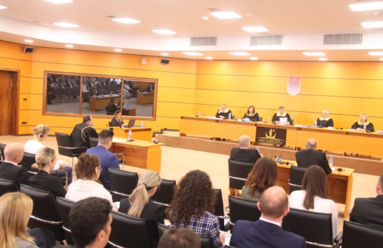 Nis seanca e dytë në Kolegjin e Posaçëm të Apelimit për ish-kryeprokurorin Adriatik Llalla