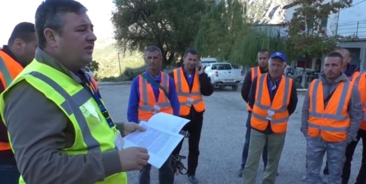 OSHEE Vlorë gjatë kontrolleve në tre netët e fundit ka zbuluar dhe denoncuar 19 persona për vjedhje të energjisë elektrike