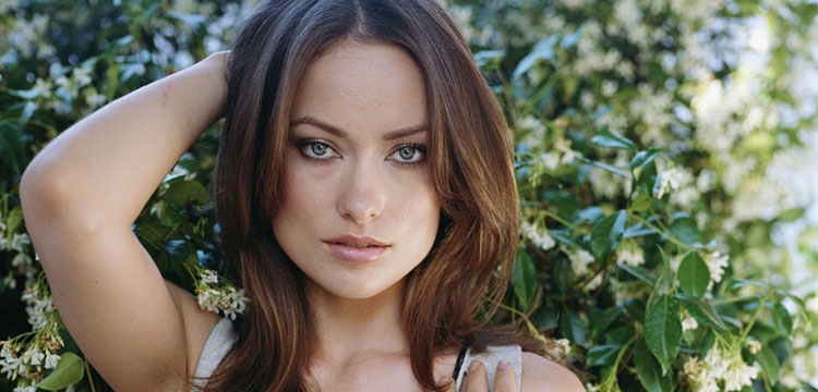 Olivia Wilde nudo në setin e 