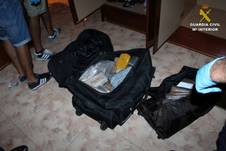 Shkatërrohet banda shqiptaro-bullgare e drogës në Spanjë [FOTO]
