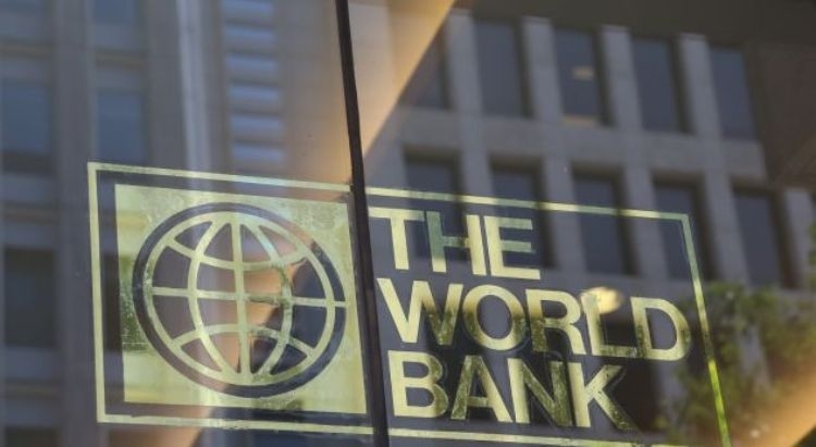 Banka Botërore: “Investimet e huaja në Shqipëri do të bien me 22% deri më 2019”