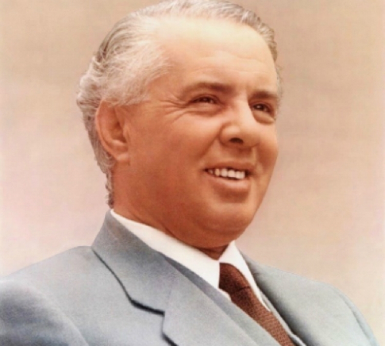 10 misteret që Enver Hoxha i mori me vete në varr [VIDEO]