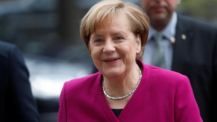 A e keni parë ndonjëherë Angela Merkelin me bikini? Epo tani mund ta shikoni [FOTO]