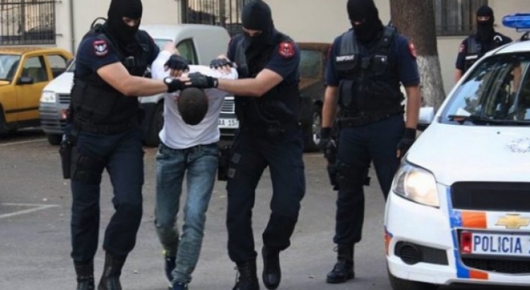 Operacioni “Anti-Skifter” Francë-Shqipëri, ja çfarë zbuloi policia