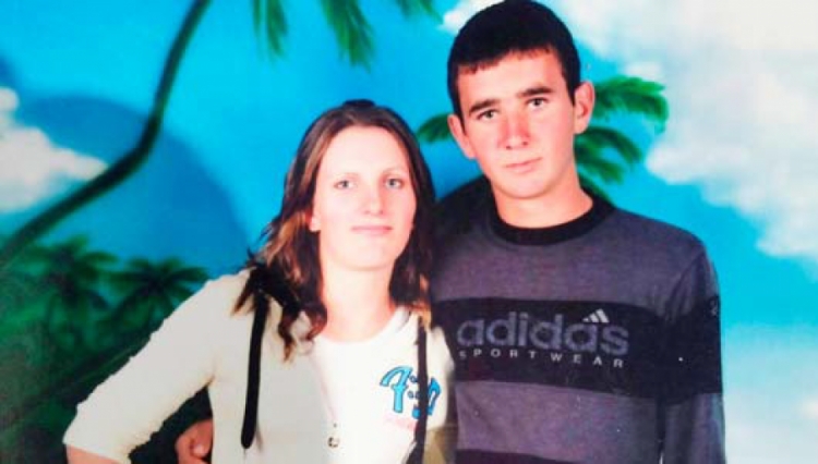 Pogradec: Burrë e grua u vranë për para nga një i afërt