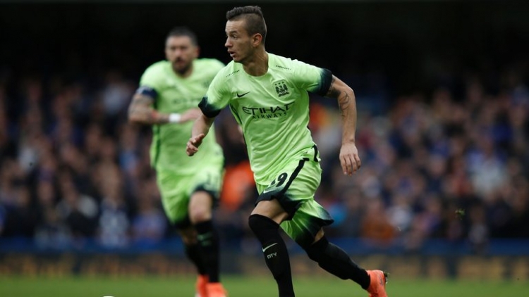 Bersant Celina transferohet në Ipswich Town