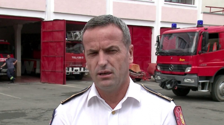 Çfarë ndodhi tek fabrika riciklimit në Kashar, drejtori i Zjarrfikësve jep detaje